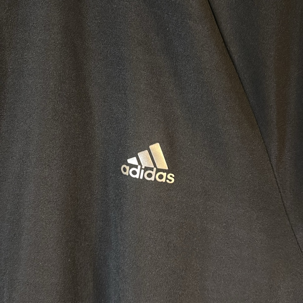ADIDAS - Picture 2 of 7